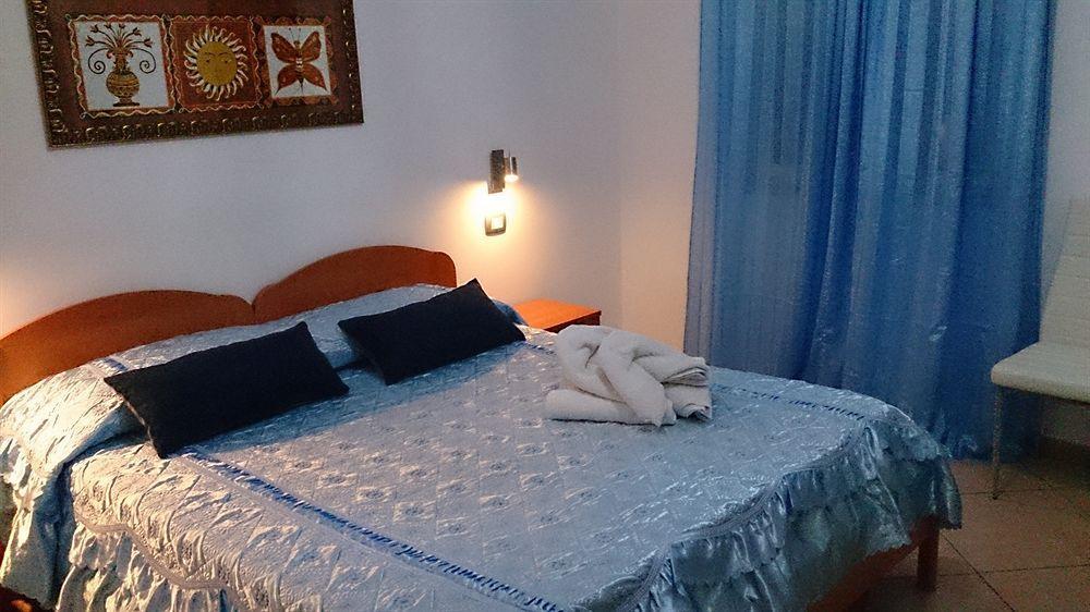 Il Mirto E La Rosa Bed and Breakfast Arenella  Eksteriør billede